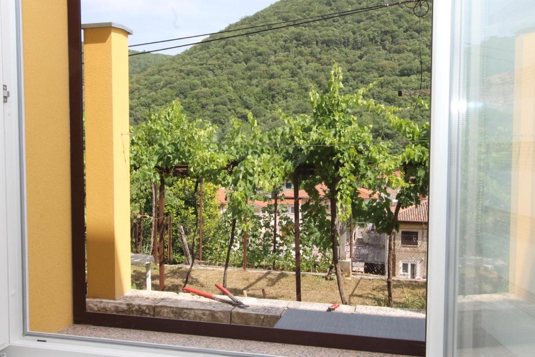 L Apartment Raša Exteriér fotografie